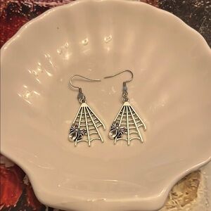 Intricate Silver Dangle Earrings with Web Design